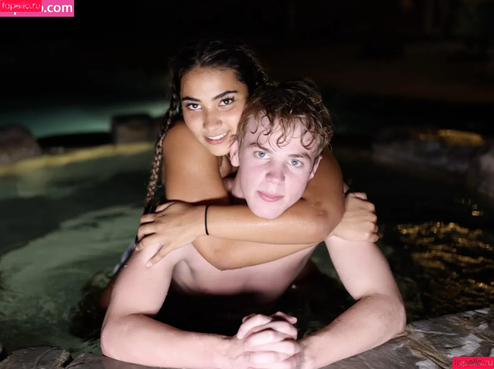 Sienna Mae / sienna mae gomez / sienna.mae / siennamaegomez Onlyfans Photo Gallery 