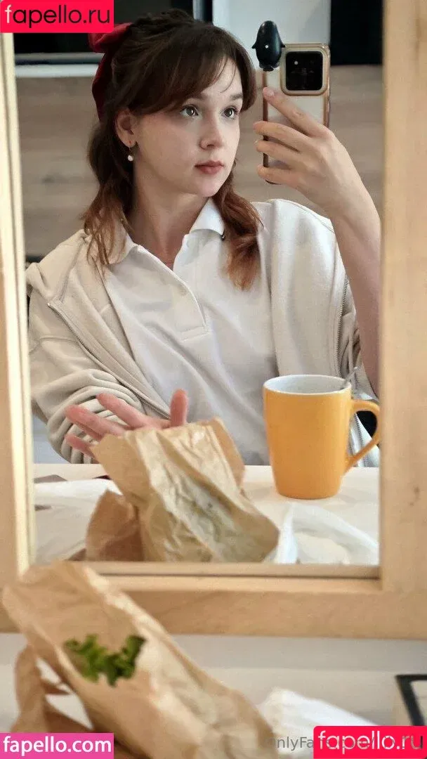 llily.18 / llily18 Onlyfans Photo Gallery 