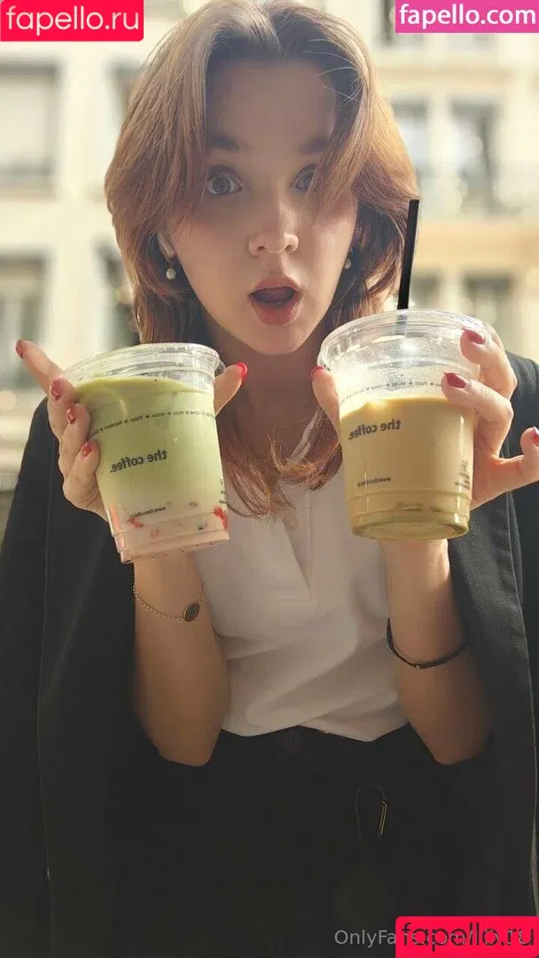 llily.18 / llily18 Onlyfans Photo Gallery 