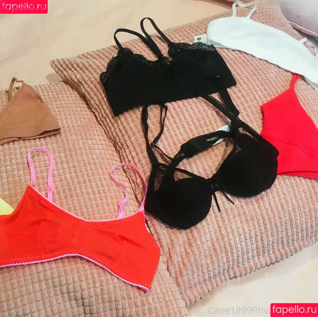 backupangeronion / itsmisscane / missrebeccacane Onlyfans Photo Gallery 