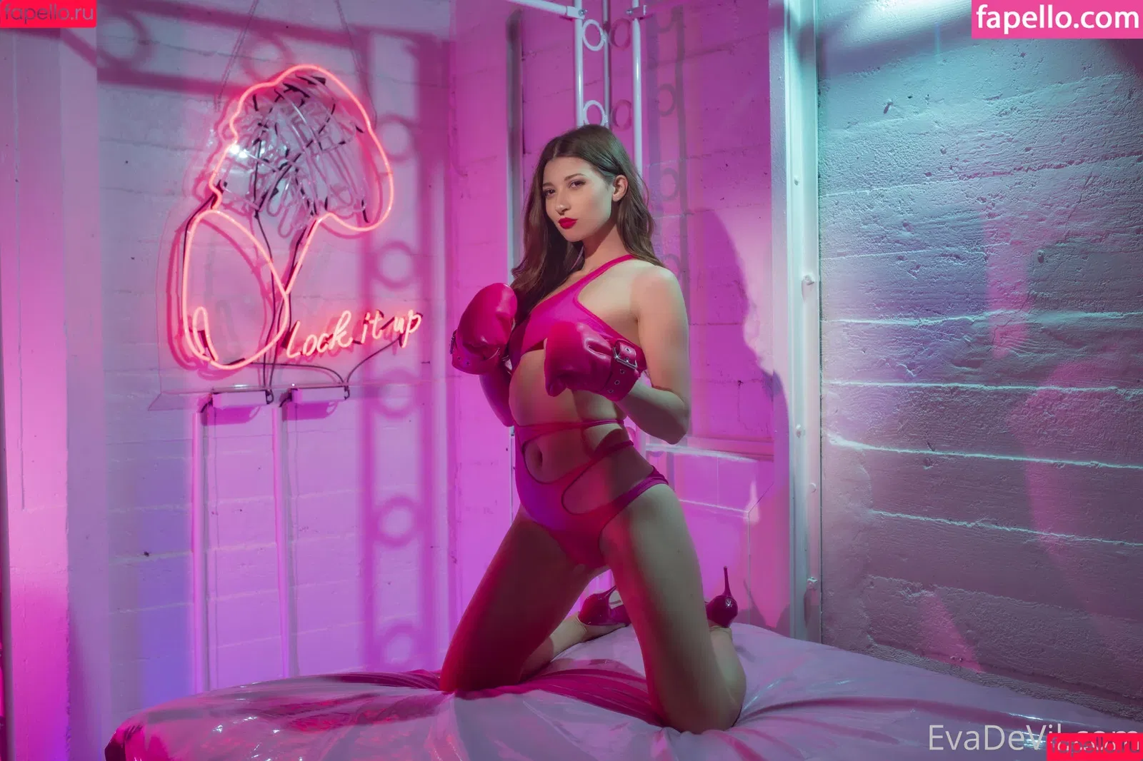 EvaDeVil / eva.de_vil Onlyfans Photo Gallery 