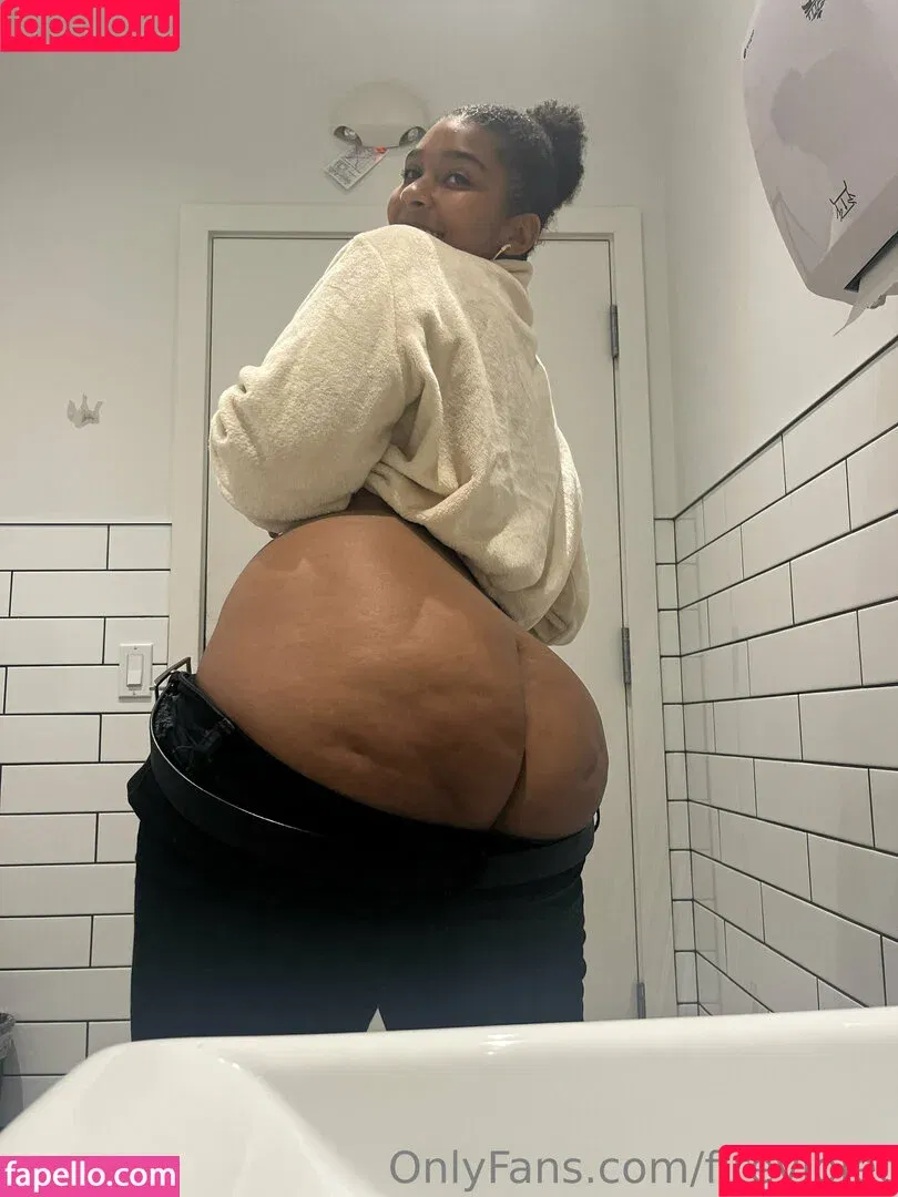 Violetfirelove / fireviolet / violet_fire_ / violetfire Onlyfans Photo Gallery 