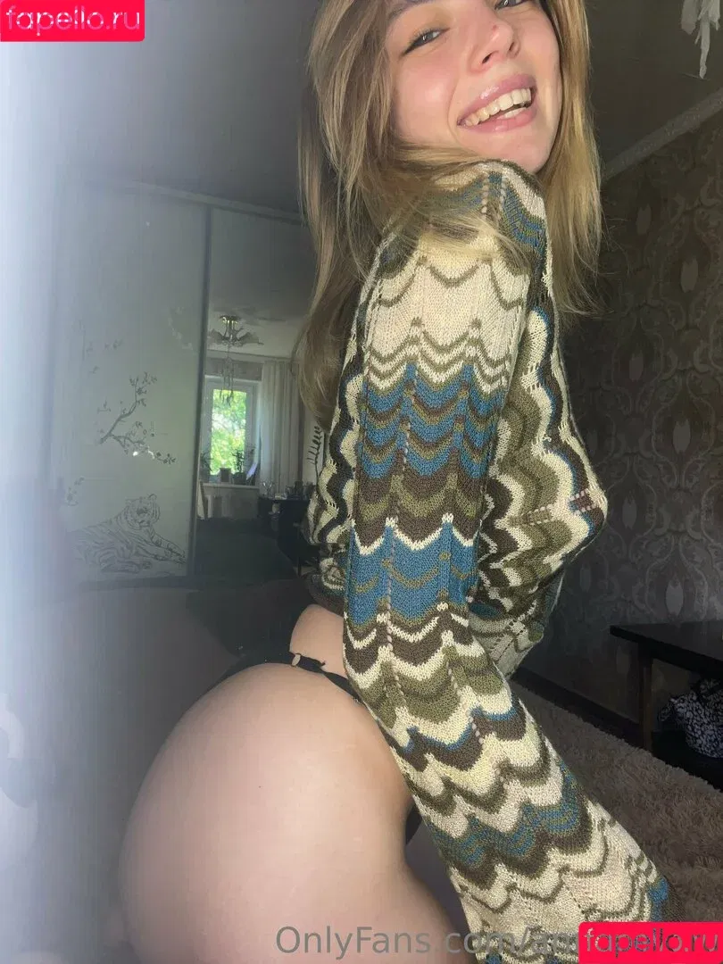 Ania / annamyaw Onlyfans Photo Gallery 