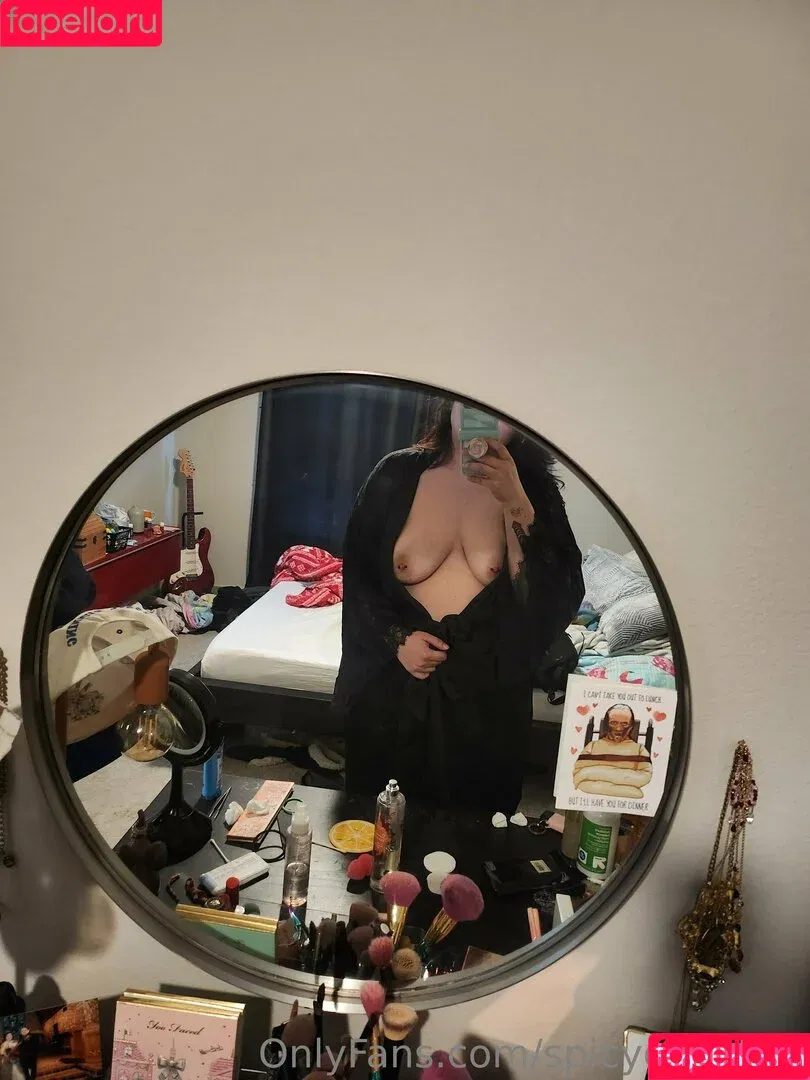 adventures_of_a_polo_pony / thespicyorange Onlyfans Photo Gallery 