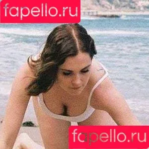 Eliza Taylor / elizajaneface Onlyfans Photo Gallery 