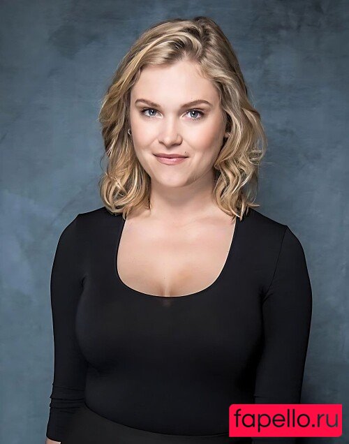 Eliza Taylor Nude Onlyfans Photo 24