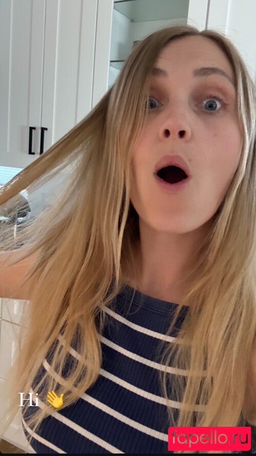 Eliza Taylor Nude Onlyfans Photo 6
