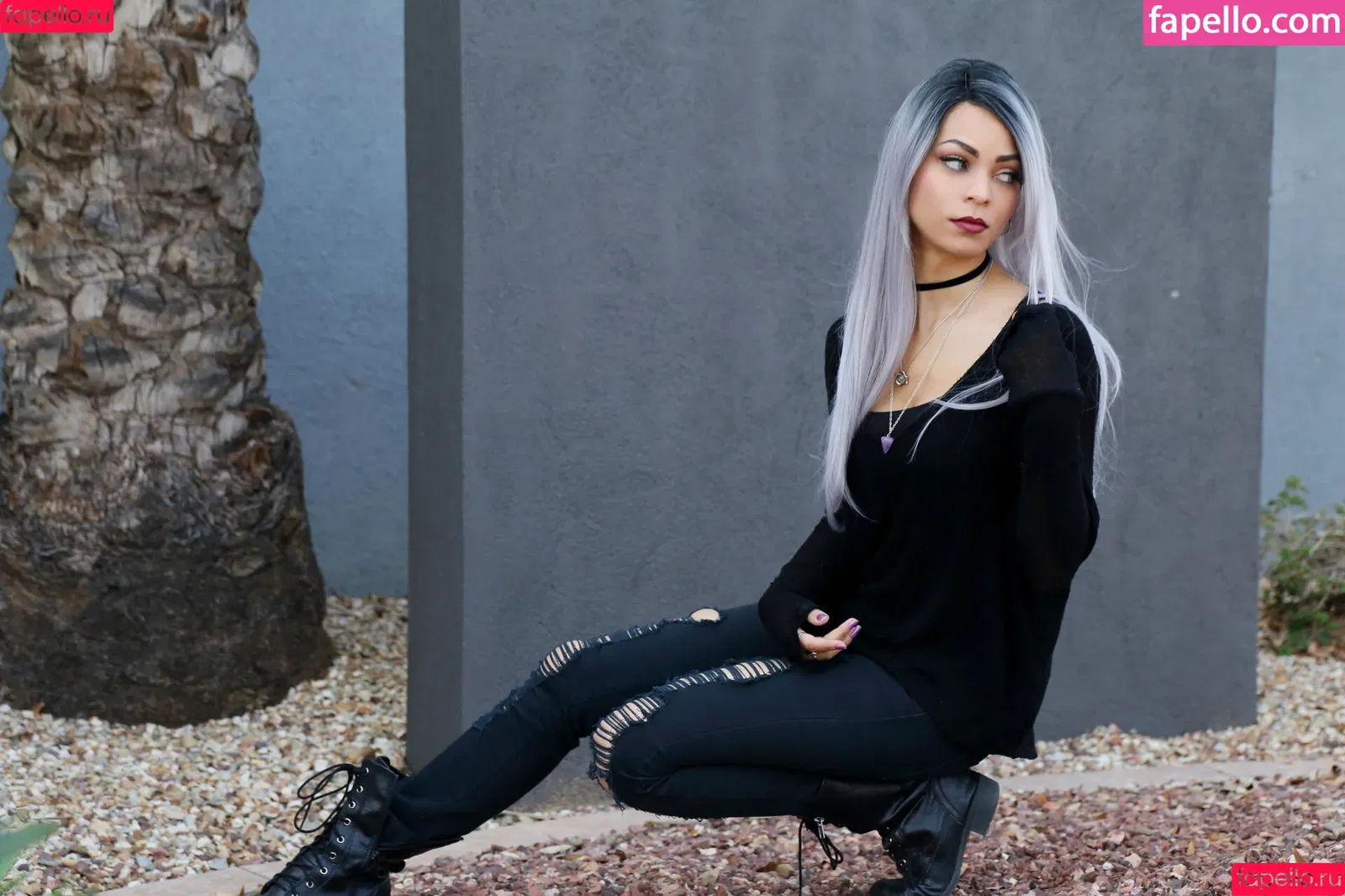 saramoni / saramonicosplay Onlyfans Photo Gallery 