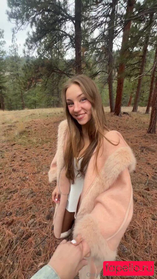 Anya Truax Nude Onlyfans Photo 21