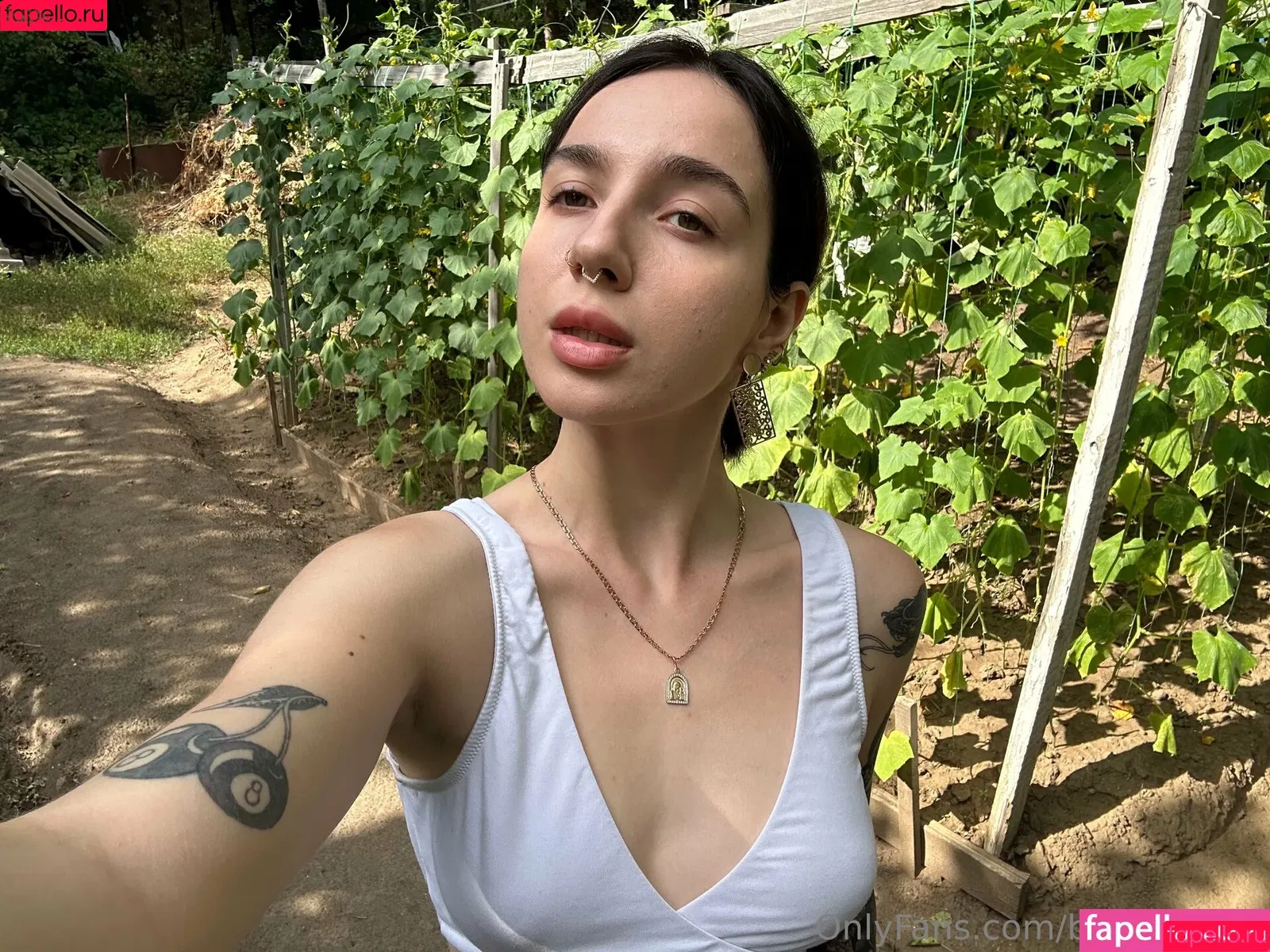 babysaralux Onlyfans Photo Gallery 