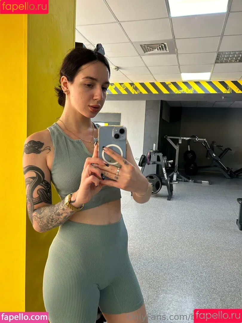 babysaralux Onlyfans Photo Gallery 