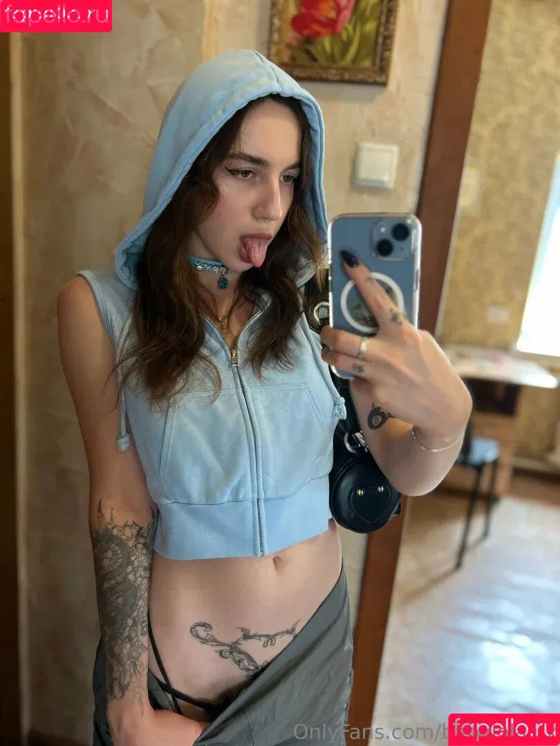 babysaralux Onlyfans Photo Gallery 