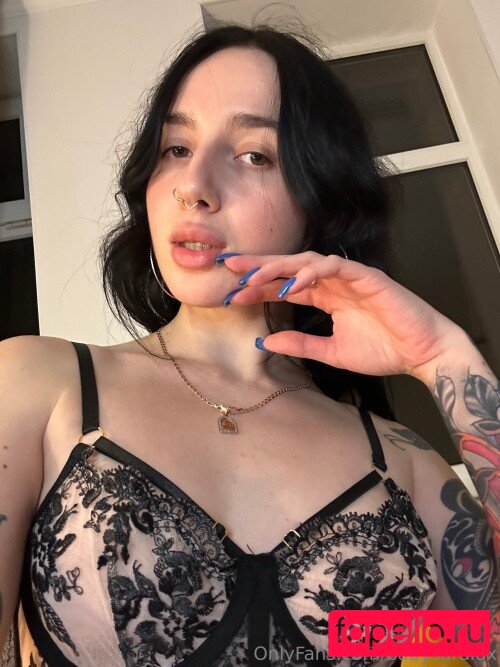 babysaralux Nude Onlyfans Photo 13