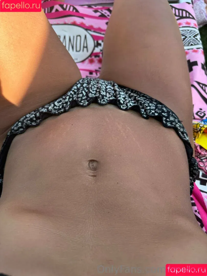 lois_emily__ / loisfree Onlyfans Photo Gallery 