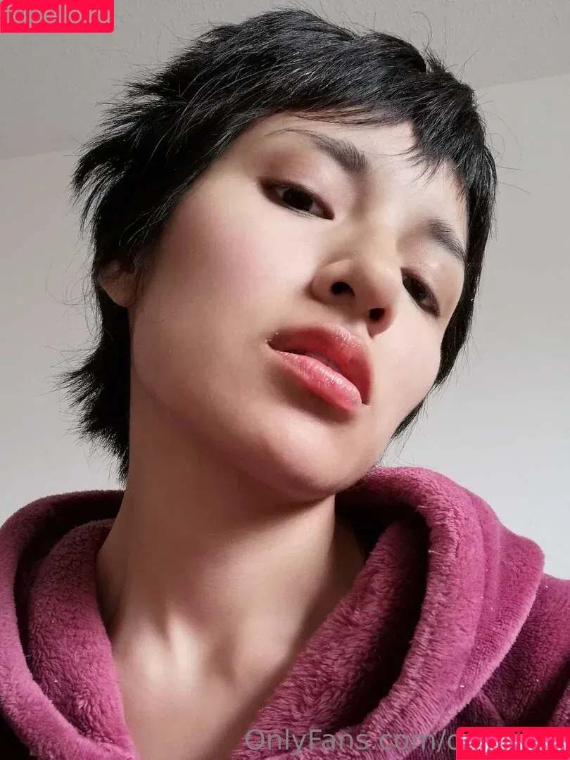 Everly Embers / dearevie / everly.r.embers Onlyfans Photo Gallery 