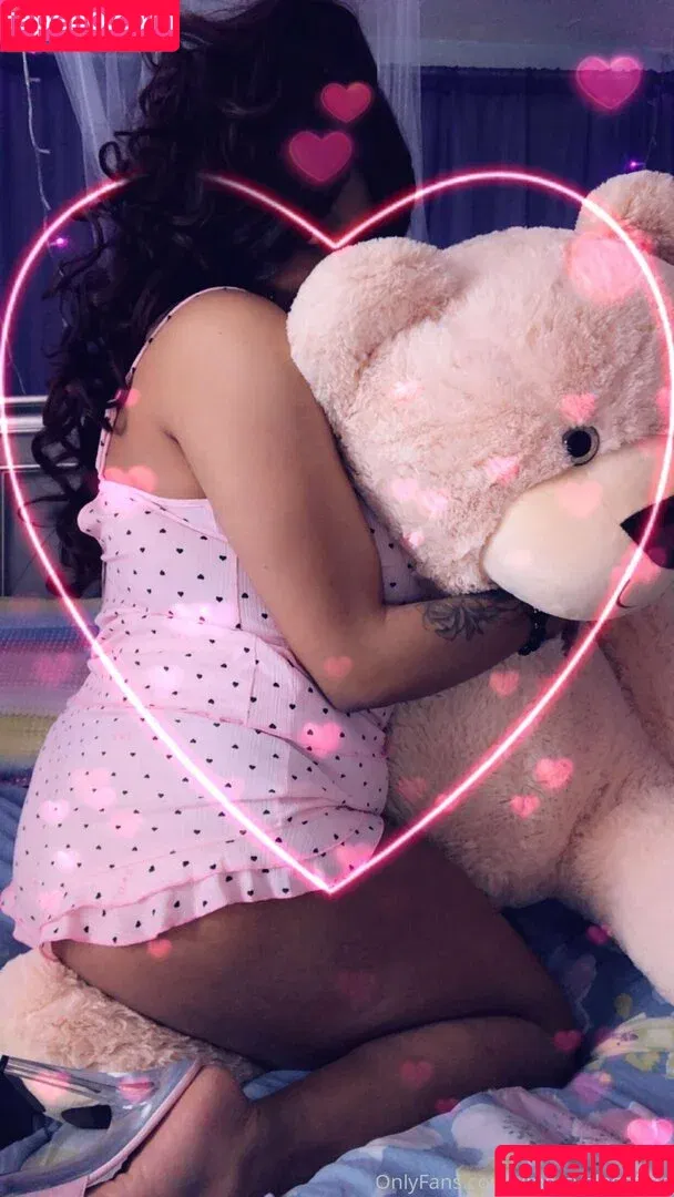 xmercyelago / xmercyelagofree Onlyfans Photo Gallery 