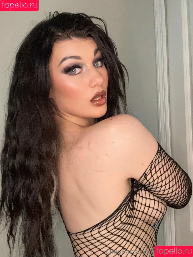 Bea Priestley / Blair Davenport / bdavenportwwe / bpriestley Onlyfans Photo Gallery 