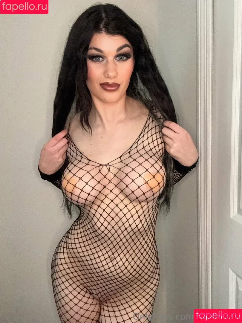 Bea Priestley / Blair Davenport / bdavenportwwe / bpriestley Onlyfans Photo Gallery 