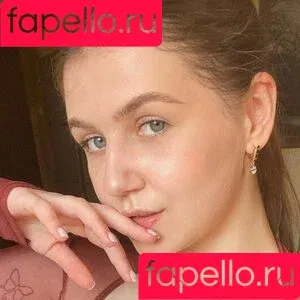 Lola Taylor / Lolataylor2 / lola_taylor23 / lolataylorxxx Onlyfans Photo Gallery 