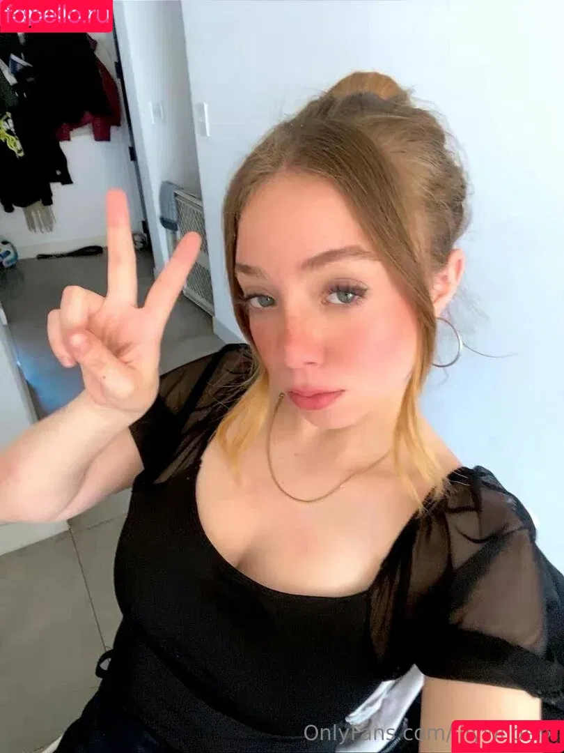 lilywilder_x / lilywilderx Onlyfans Photo Gallery 