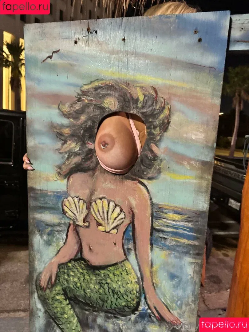 HOLLYHOTWIFE / Holly Hotwife / Hollyhotwifevip Onlyfans Photo Gallery 