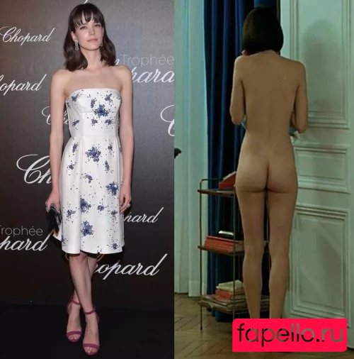 Stacy Martin Nude Onlyfans Photo 24