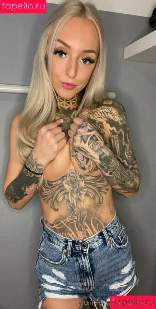 Bad_xmoni / bad.xmoni / xbad.xmoni Onlyfans Photo Gallery 