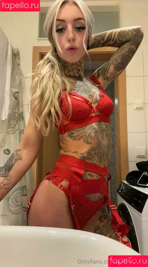 Bad_xmoni / bad.xmoni / xbad.xmoni Onlyfans Photo Gallery 