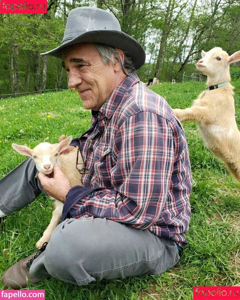 Kitty Kimz / _kitty_kimz / https: / kittykimz Onlyfans Photo Gallery 