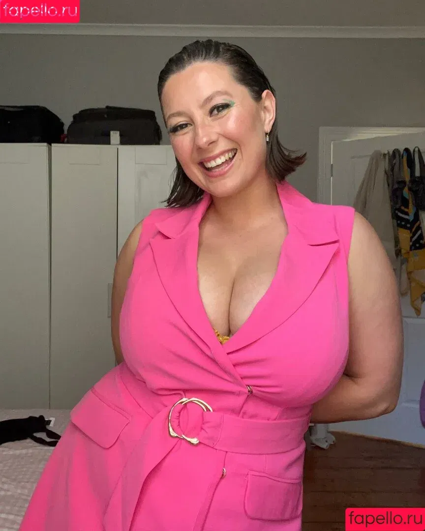 Bel Larcombe / Slice_of_salami_ / Bel Larcombe slice_of_salami_ / bel_larcombe_ Onlyfans Photo Gallery 