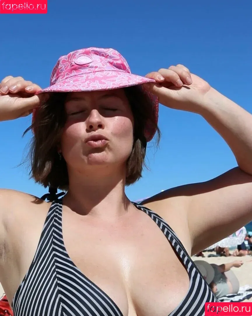 Bel Larcombe / Slice_of_salami_ / Bel Larcombe slice_of_salami_ / bel_larcombe_ Onlyfans Photo Gallery 