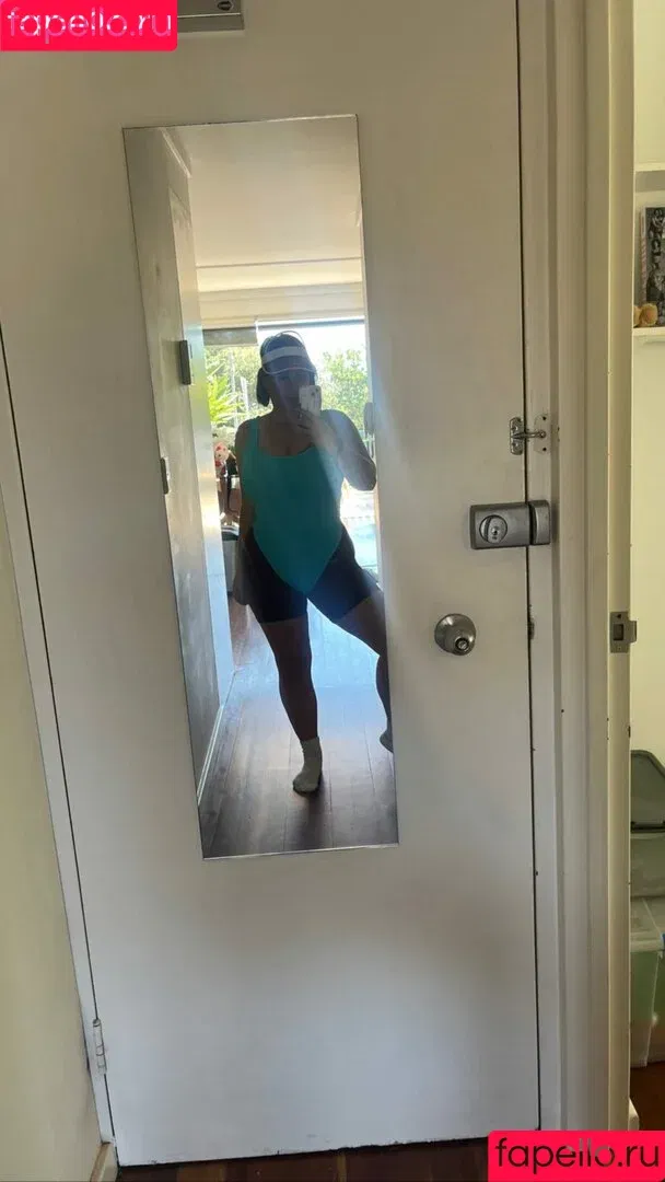 Bel Larcombe / Slice_of_salami_ / Bel Larcombe slice_of_salami_ / bel_larcombe_ Onlyfans Photo Gallery 