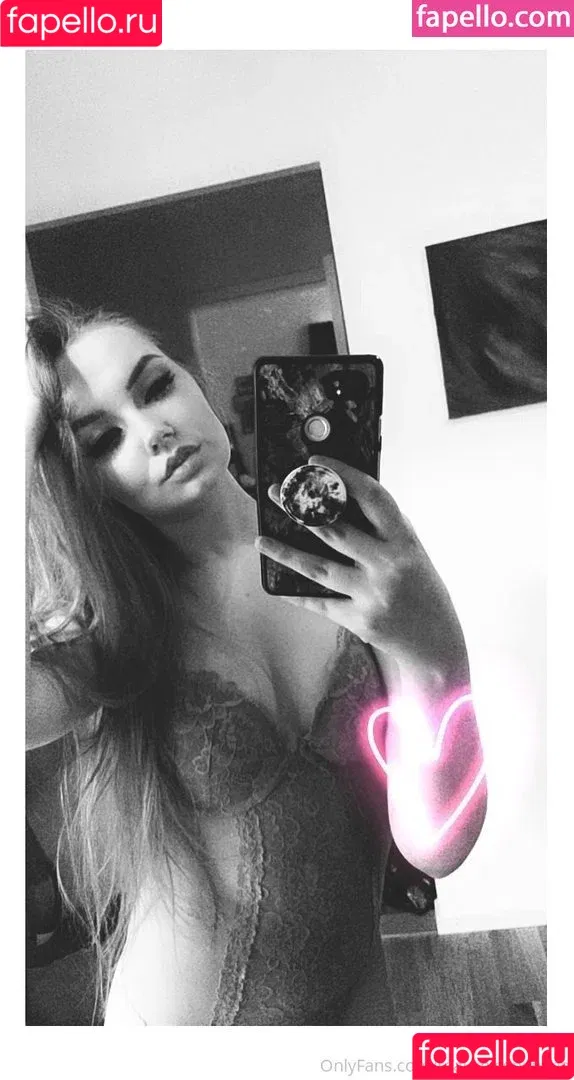 Miss Banana / Real_missbanana / real_missbanana1 Onlyfans Photo Gallery 