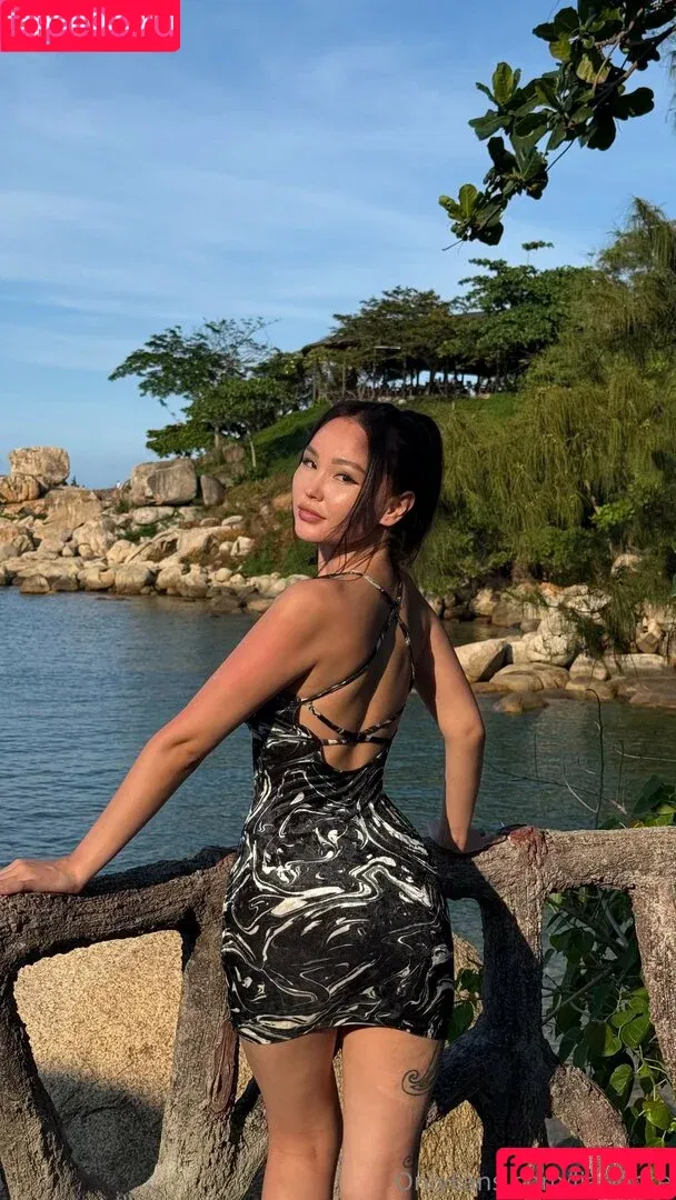 lia_petite_cl / liapetite Onlyfans Photo Gallery 