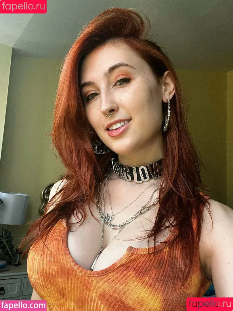 Gillian Foxglove / gillianfoxglove / https: Onlyfans Photo Gallery 