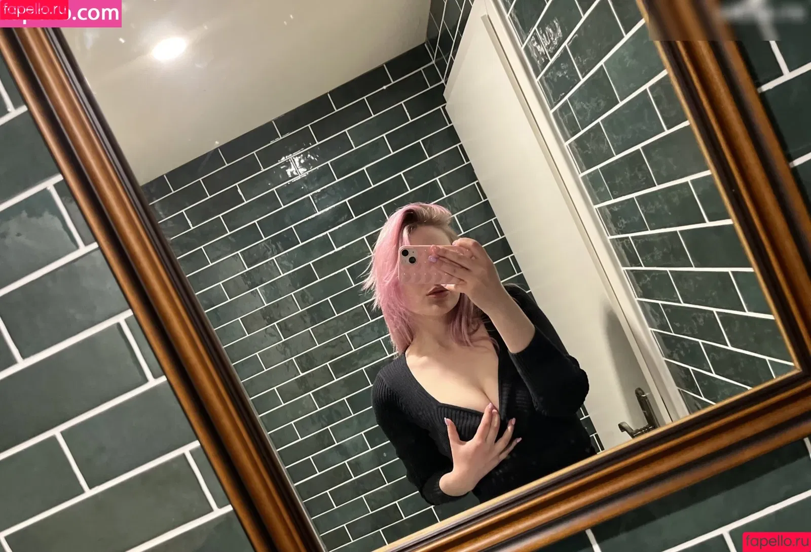 BerlinGiirl Onlyfans Photo Gallery 