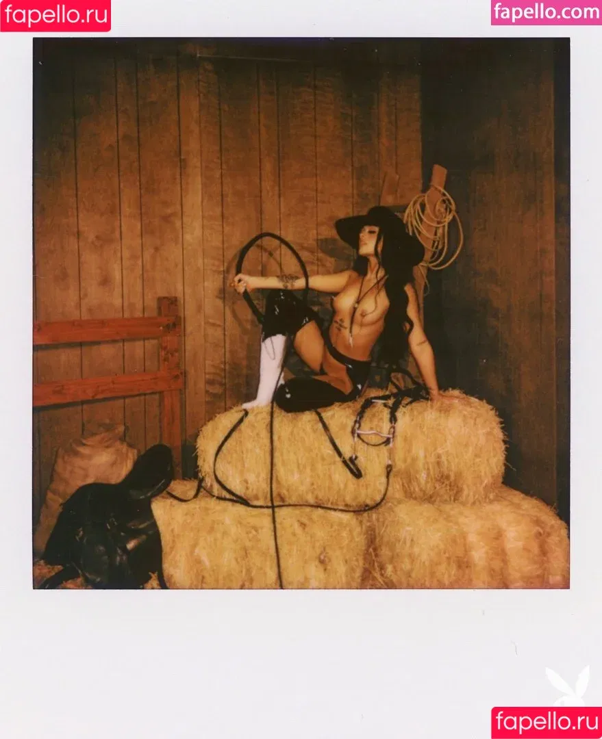 Ryan Reid / sheivkeeps / xxxforkeeps Onlyfans Photo Gallery 