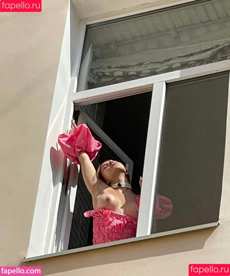 Katru.ru / katerinarys / katrumonroe Onlyfans Photo Gallery 