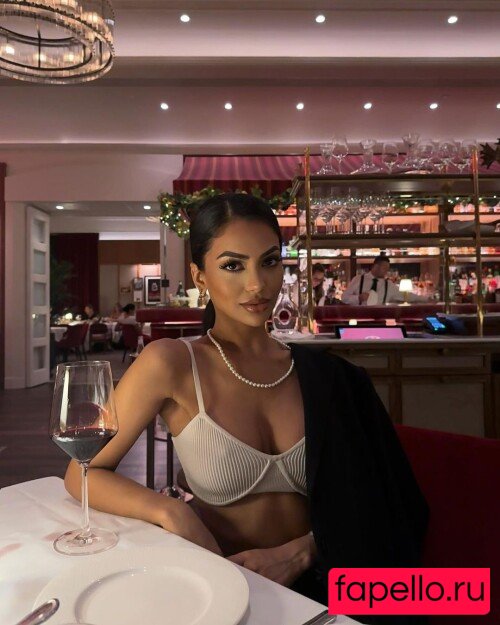 Aneeqa Farid Nude Onlyfans Photo 70