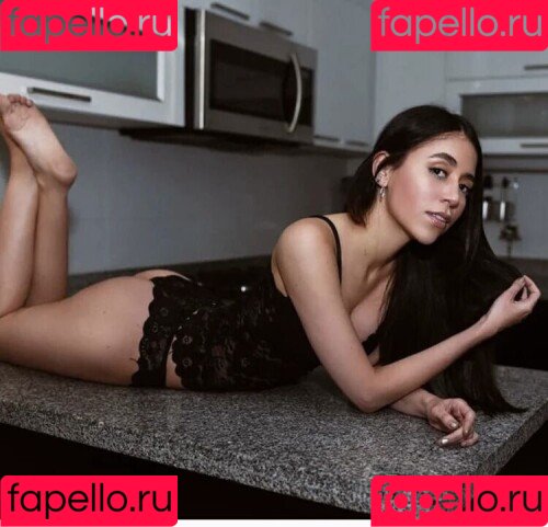 Emanuelle182 / emmanuelle182 / https: Onlyfans Photo Gallery 