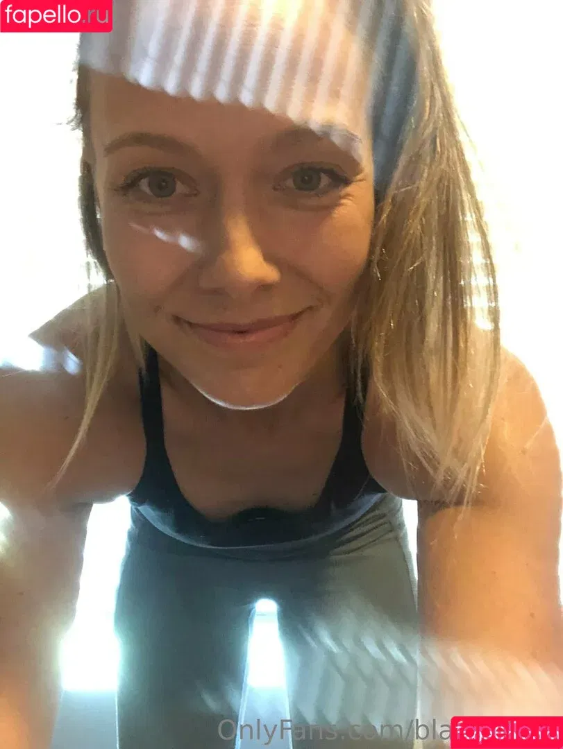 Blair / blairhollow / blairhollowcandles / hollowblair Onlyfans Photo Gallery 