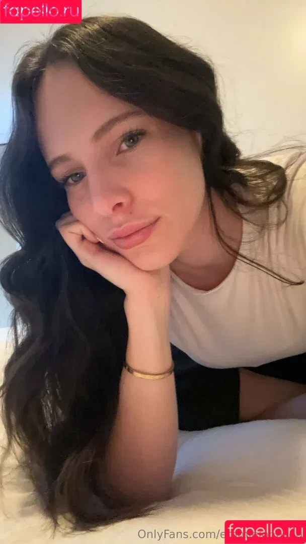 emmie_johnston / emmiejohnson Onlyfans Photo Gallery 