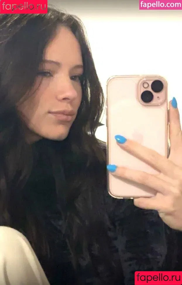 emmie_johnston / emmiejohnson Onlyfans Photo Gallery 