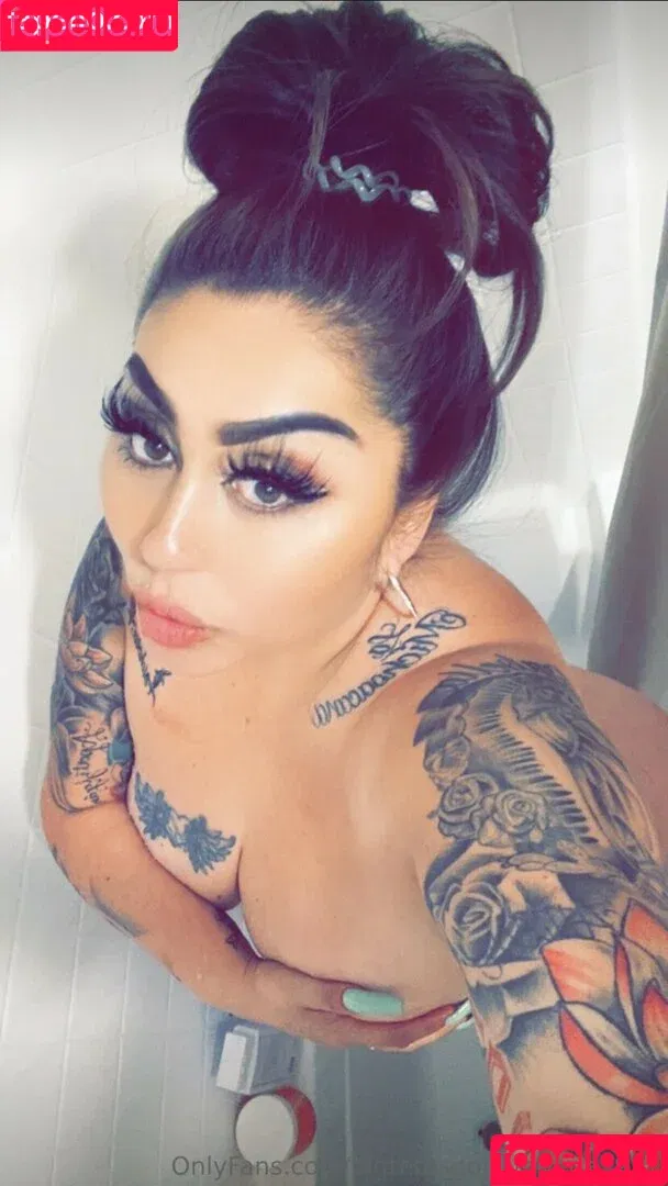 Bigtetasgordybuena1977 / La_MasRica Onlyfans Photo Gallery 