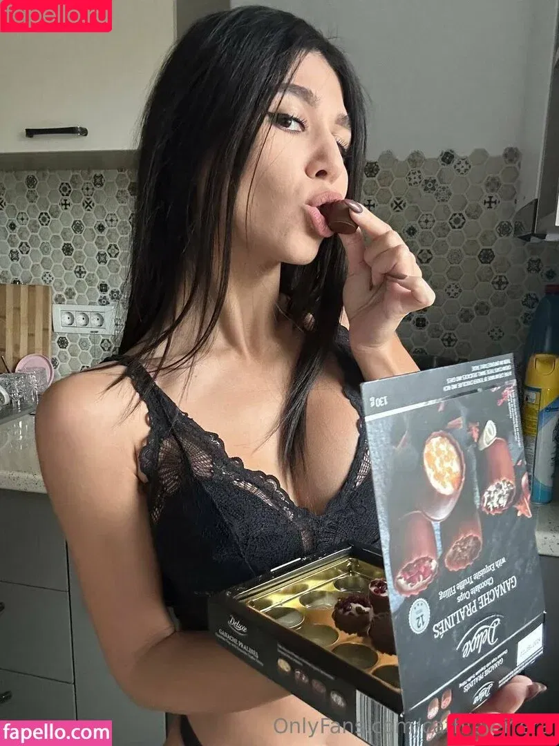 cathieferrera / thecathieferrera Onlyfans Photo Gallery 