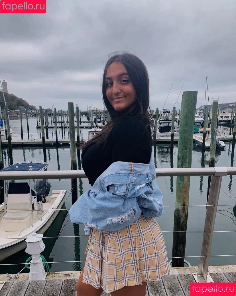 chlobxoxo / chlohansen / chloooohannn Onlyfans Photo Gallery 