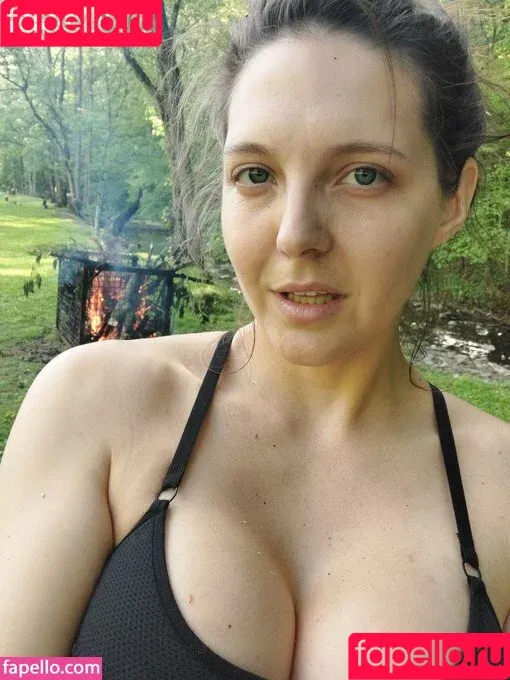 Sadie Holmes / sillysadieholmes Onlyfans Photo Gallery 