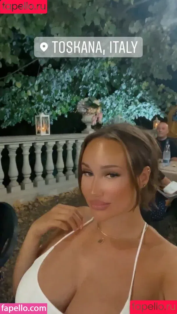 Lou Paul / anna_paull / lou_ap Onlyfans Photo Gallery 