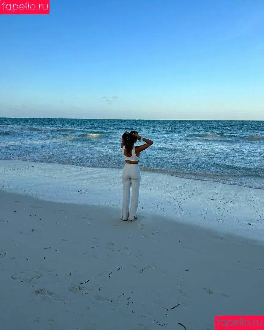 Lou Paul / anna_paull / lou_ap Onlyfans Photo Gallery 