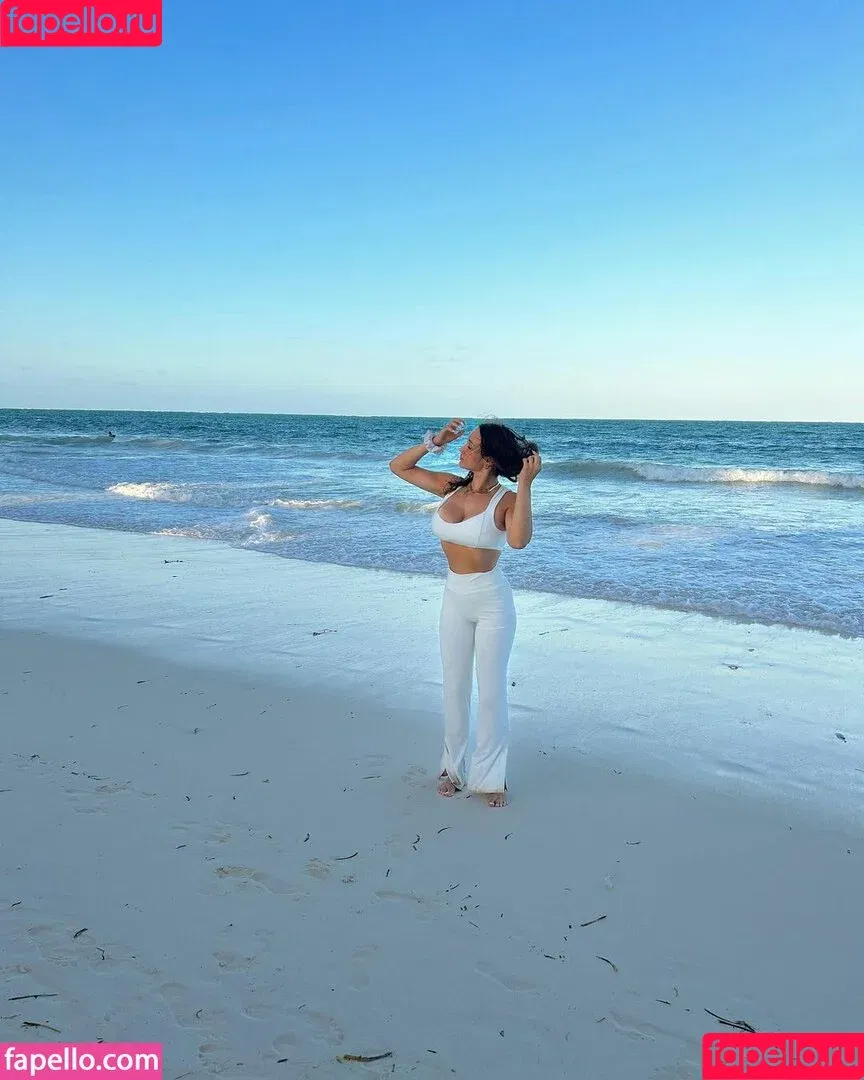 Lou Paul / anna_paull / lou_ap Onlyfans Photo Gallery 